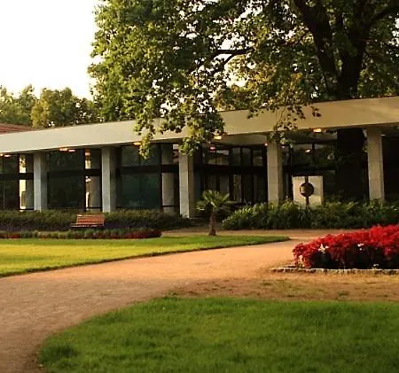 Apartma V Srdci Podebrad 波杰布拉迪