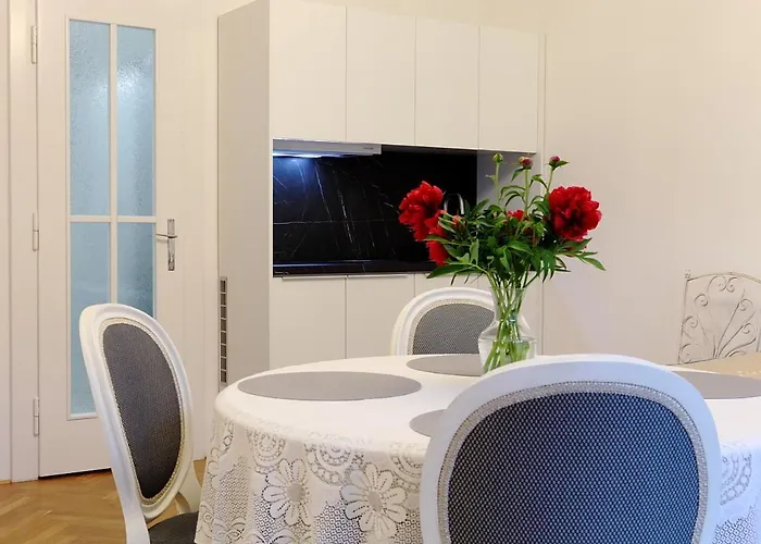 Apartma V Srdci Podebrad *